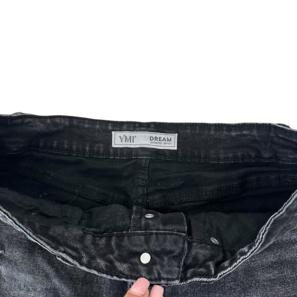 YMI DREAM Women Distressed Black Soft Denim Shorts Cut Off Button Fly Size 11/30 - Picture 4 of 11